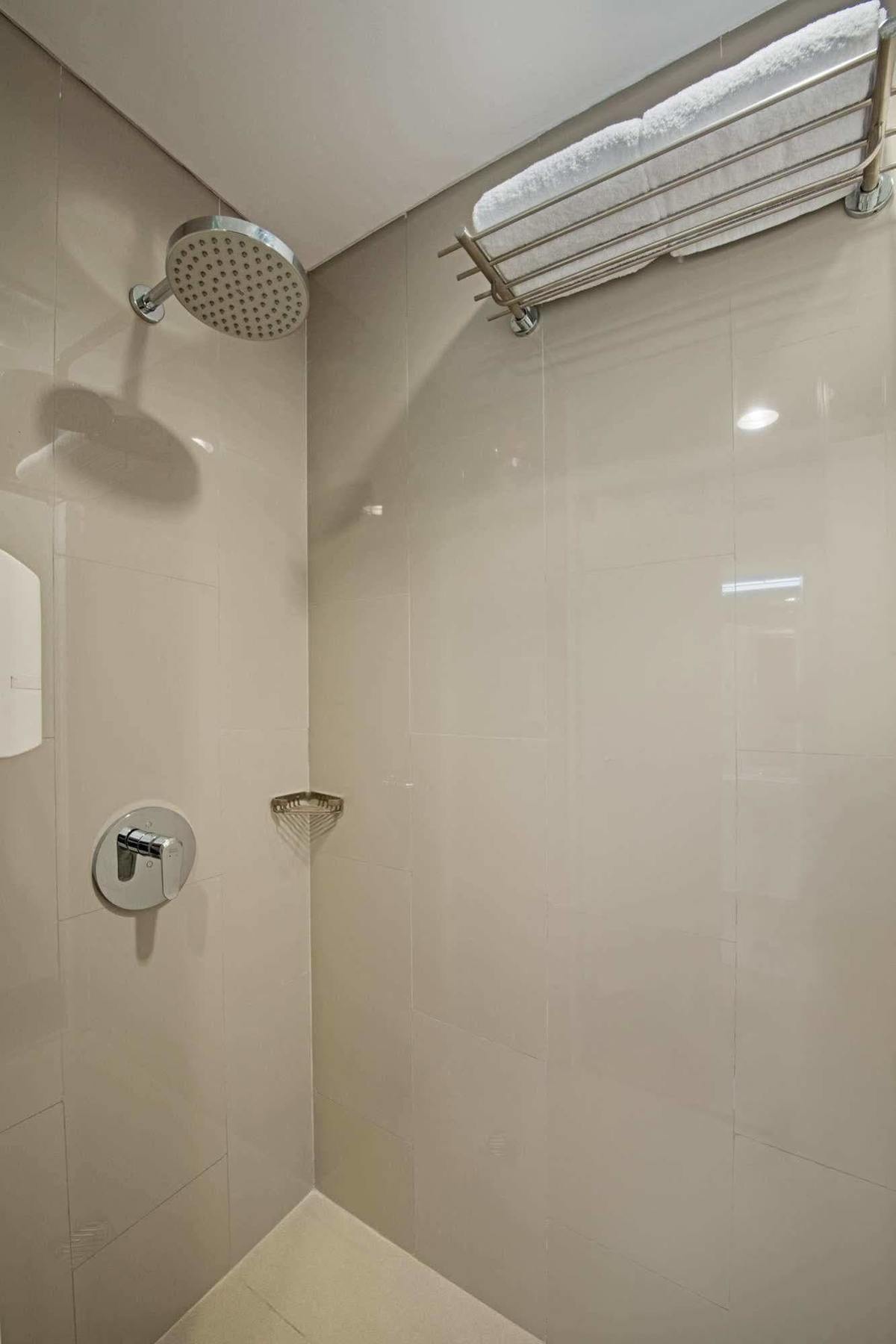 Whiz Prime Hotel Pajajaran Bogor Ngoại thất bức ảnh