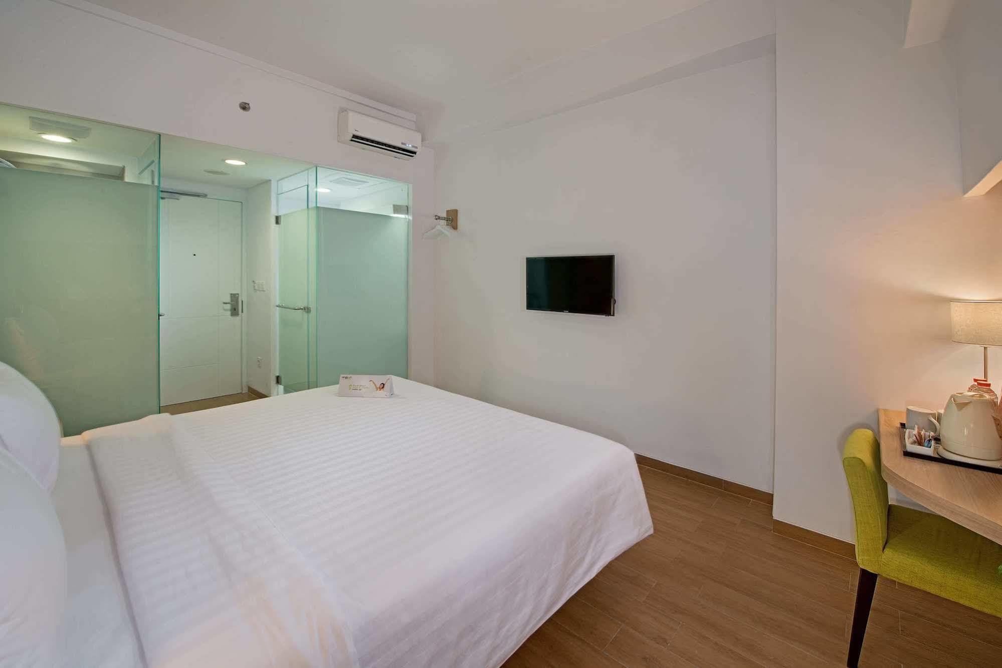 Whiz Prime Hotel Pajajaran Bogor Ngoại thất bức ảnh